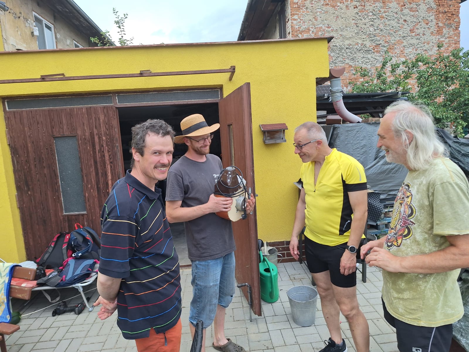 3b5ac340-a455-4e22-b079-99c67ae517e2