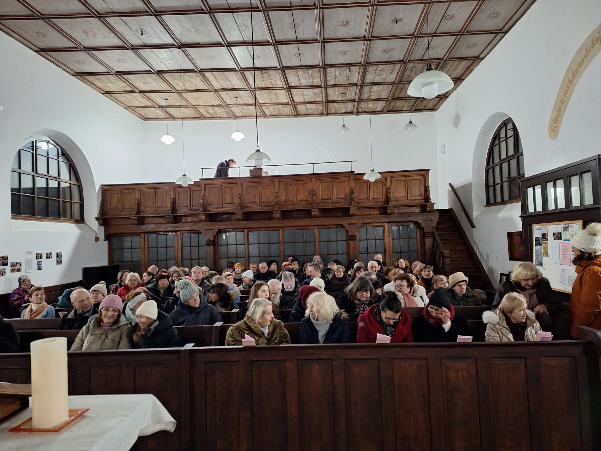 f8dce191-568f-4773-beaa-d935acc3683c